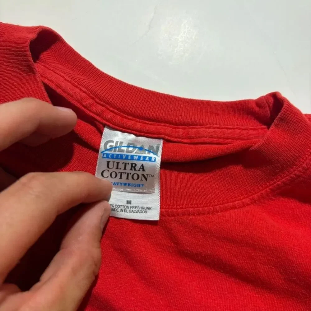 Gildan some holes
